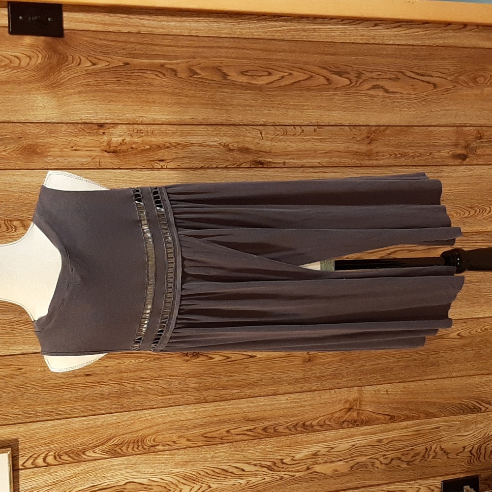 🥀NWT POL Grey Cut-Out Fun-Back Detailed Long Tank (M)🥀 - Picture 5 of 7